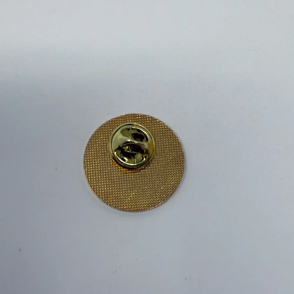 Susan G‎ Komen Race for the Cure 2000 Enamel Pin Vintage Breast Cancer Awareness